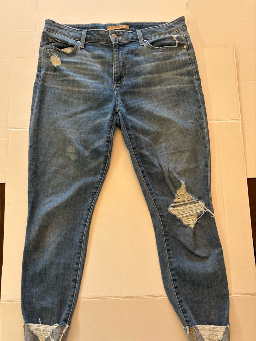 Joe's Jeans Women's Distressed Dark Blue Boyfriend Jeans size 32